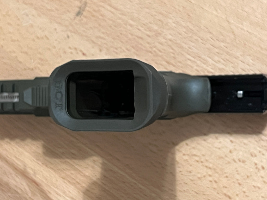 SCT 17 Complete Pistol - Threaded Barrell - Optics Ready